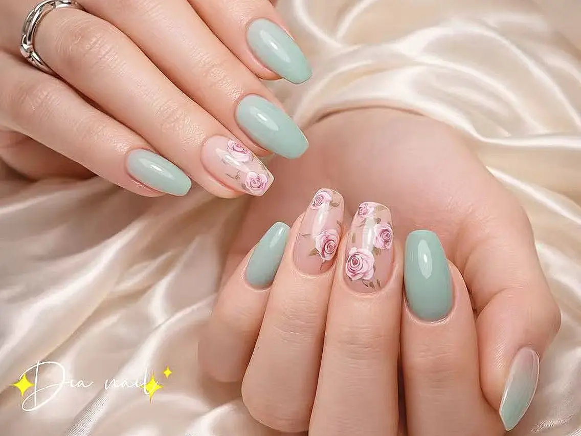 ネイル 韓国ネイル マグネットネイル ニュアンスネイル 夏ネイル ワンホンネイル ハンドネイル Di'a nail ネイルサロンのネイルデザイン