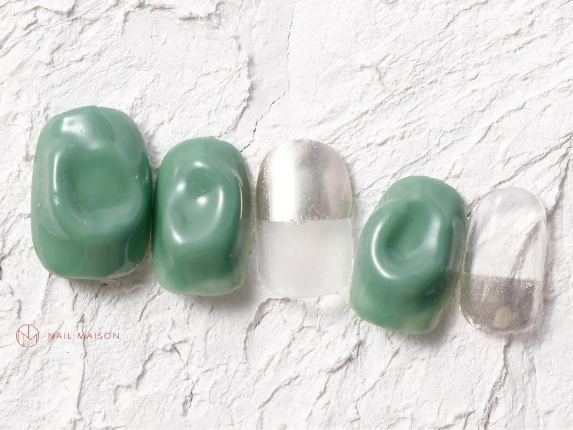 ネイル i nails 横浜WESTのネイルデザイン