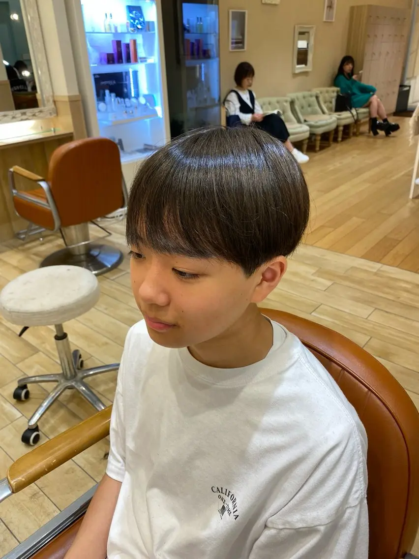 ミディアム メンズ くせ毛 縮毛矯正 新宿メンズパーマ ヨモギダのヘアスタイル