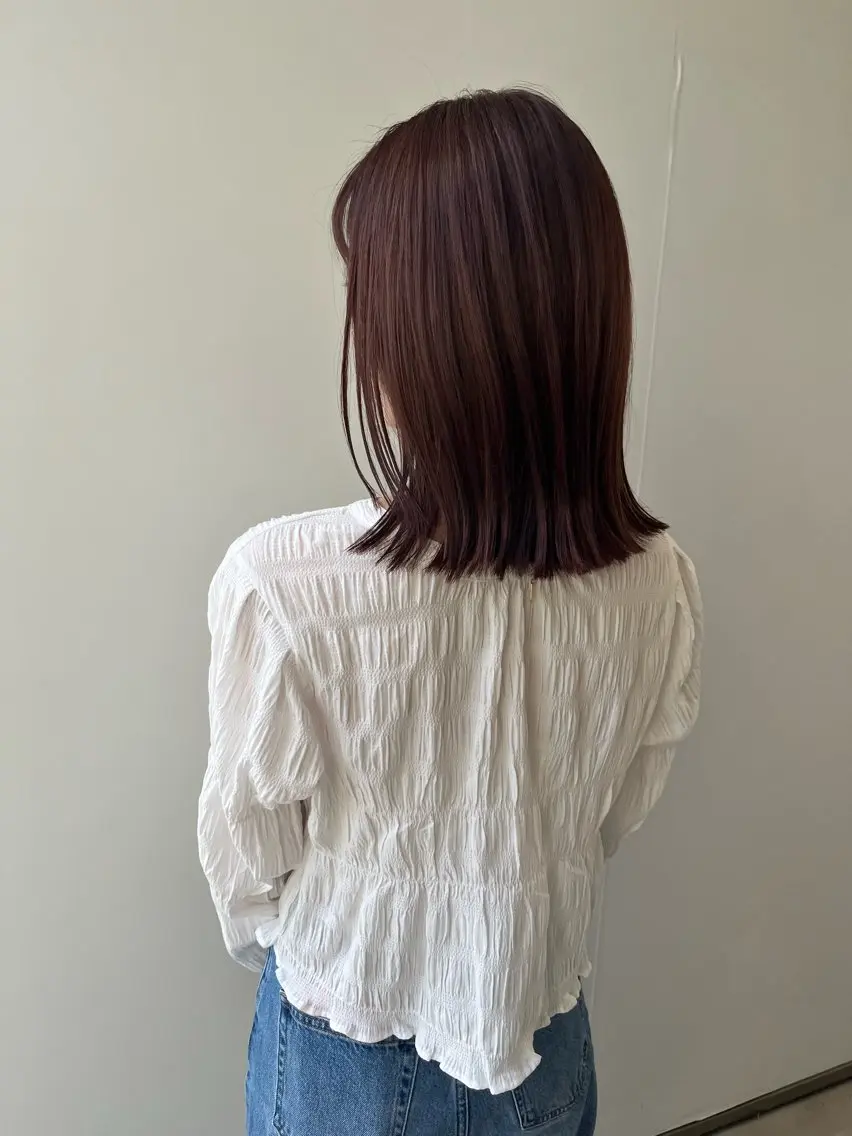 ミディアム 松本 茜のヘアスタイル