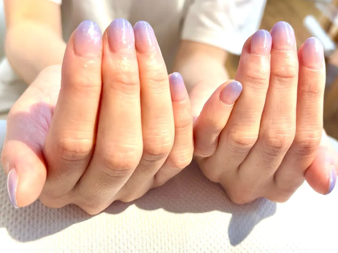 ネイル グラデーション Tomoyo Nailのネイルデザイン