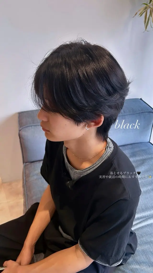 カラー ‪†‬ AISAのヘアスタイル