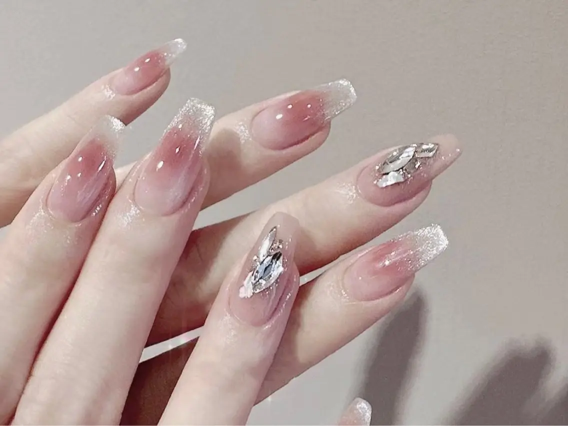 ネイル ハンドネイル Tinicoo Yuki ❄️のネイルデザイン