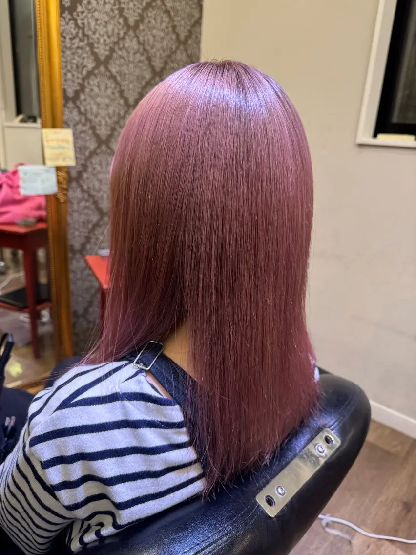 カラー ラベンダーカラー ラベンダーピンク ピンクカラー RYOKA♱似合わせ カラー / レイヤーのヘアスタイル