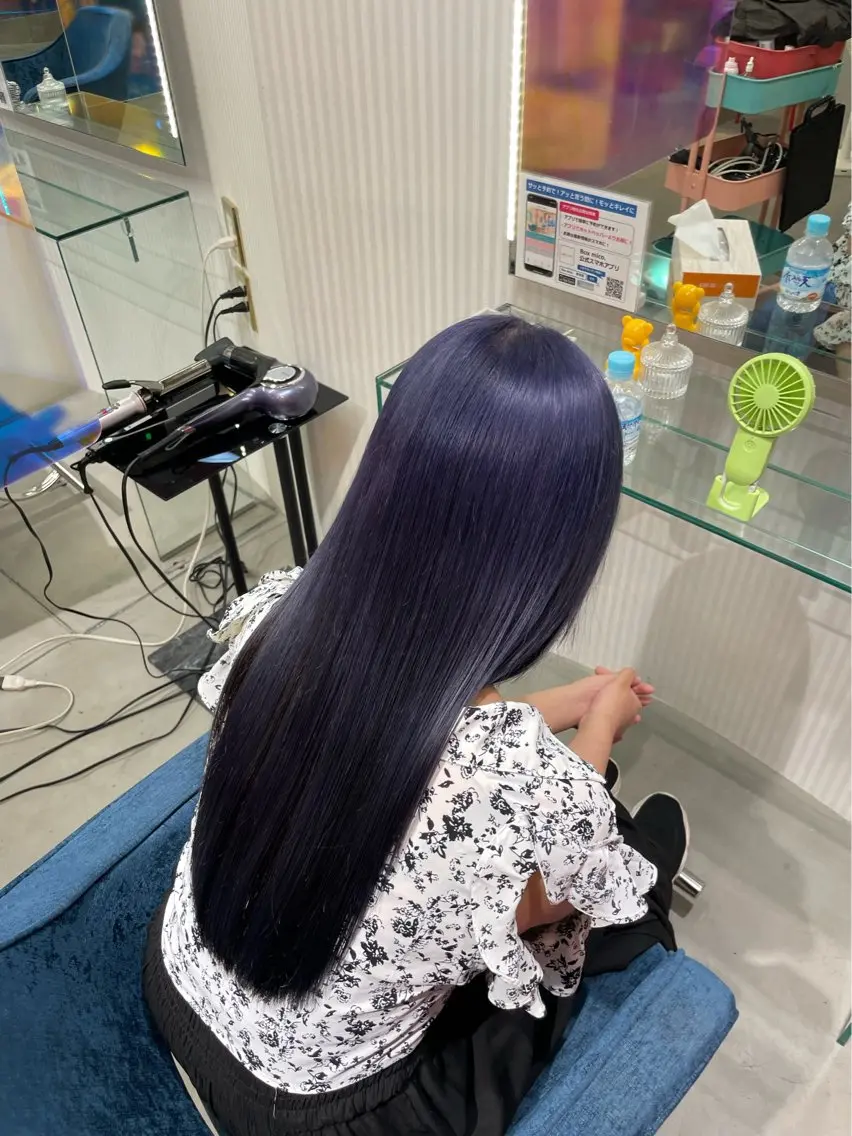 ロング 安井まゆ _Box mico.のヘアスタイル