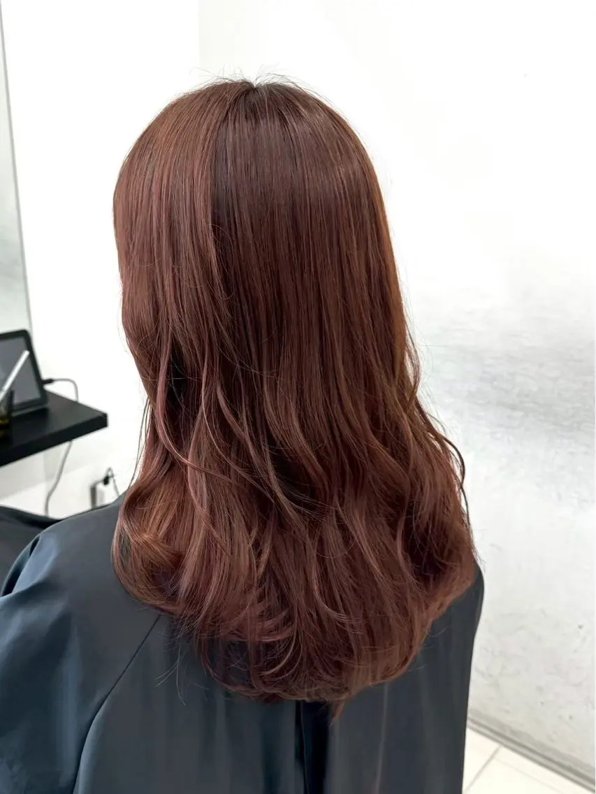 セミロング ハイライト ハイライトモデル募集 ALIVE髙橋賢世のヘアスタイル