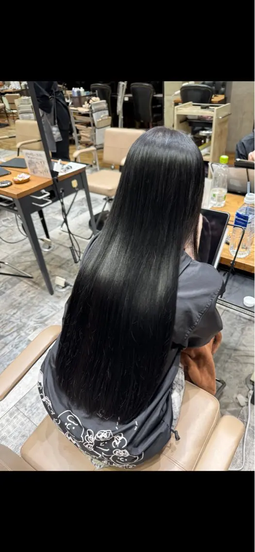 カラー 銀座/レイヤー 顔周りカット溝手優太のヘアスタイル