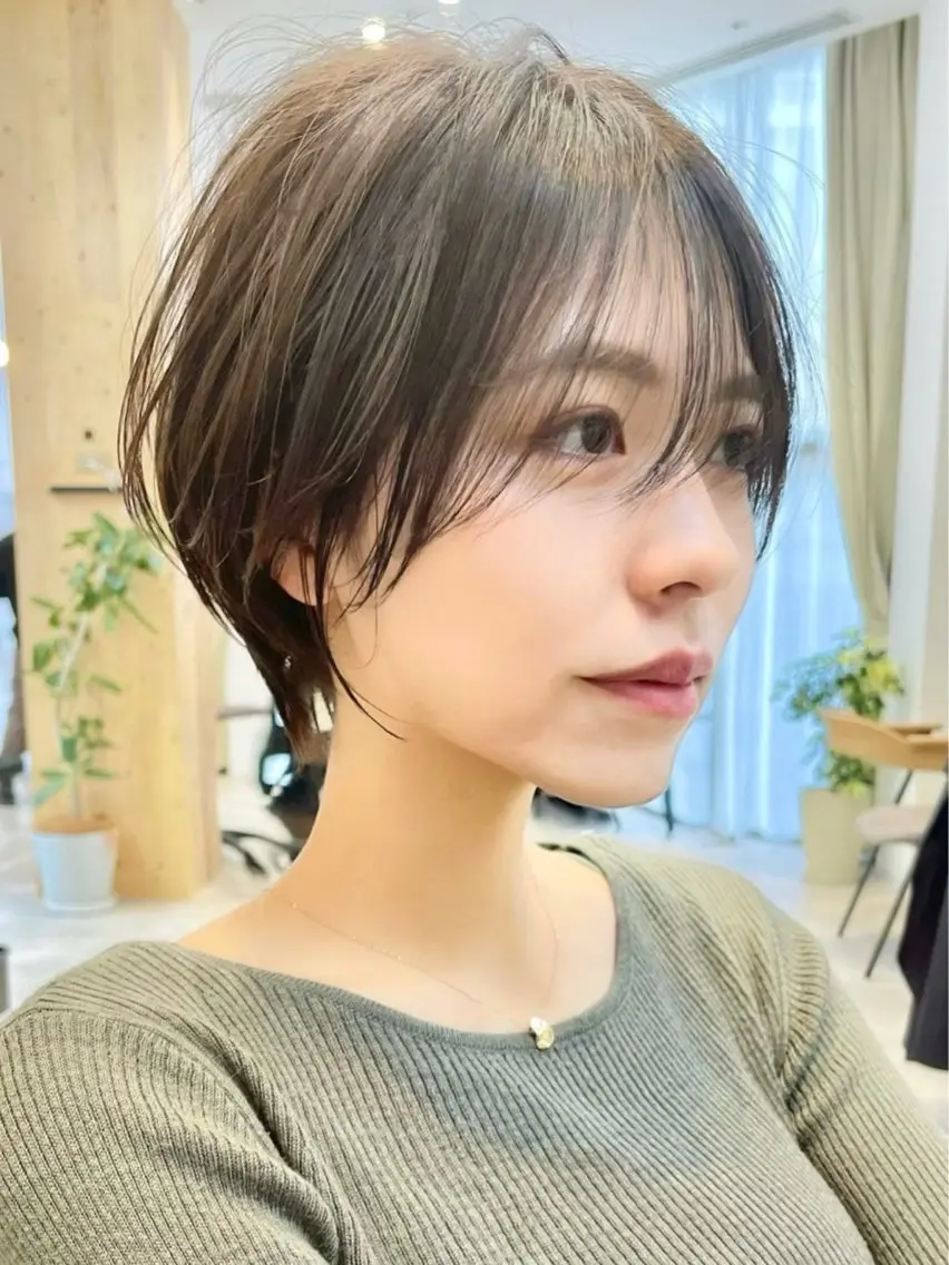 ショート カラー カット 縮毛矯正 トリートメント レイヤー/ショート/ 艶カラー/豊中/かこのヘアスタイル