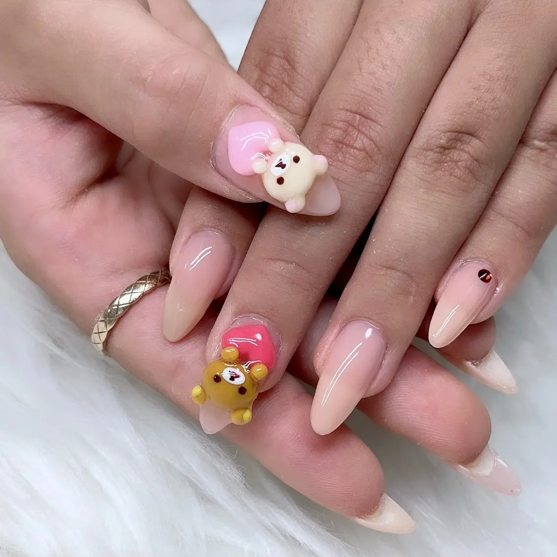 ネイル アートネイル キラキラネイル 韓国ネイル ラメ(グリッター) ロングネイル 🐕🦺Yappy 💗A-tanのネイルデザイン