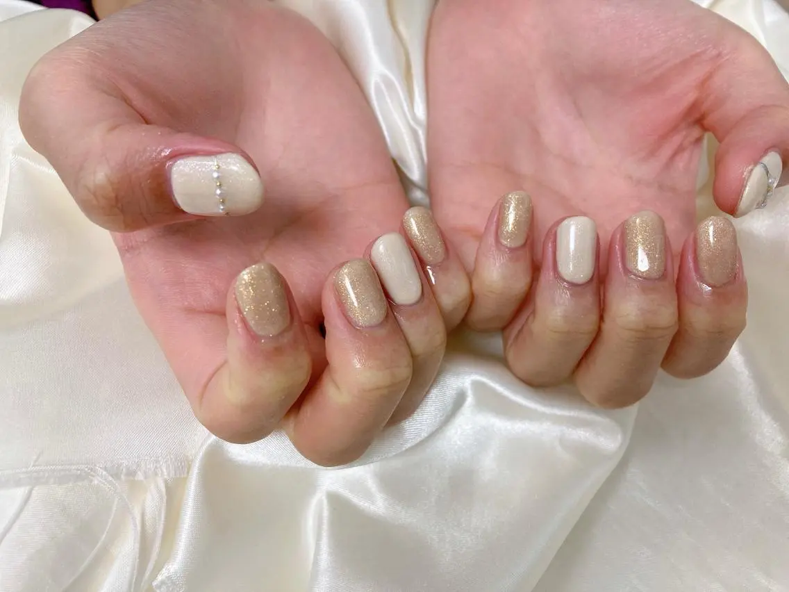ネイル ハンドネイル mogunail &blowのネイルデザイン