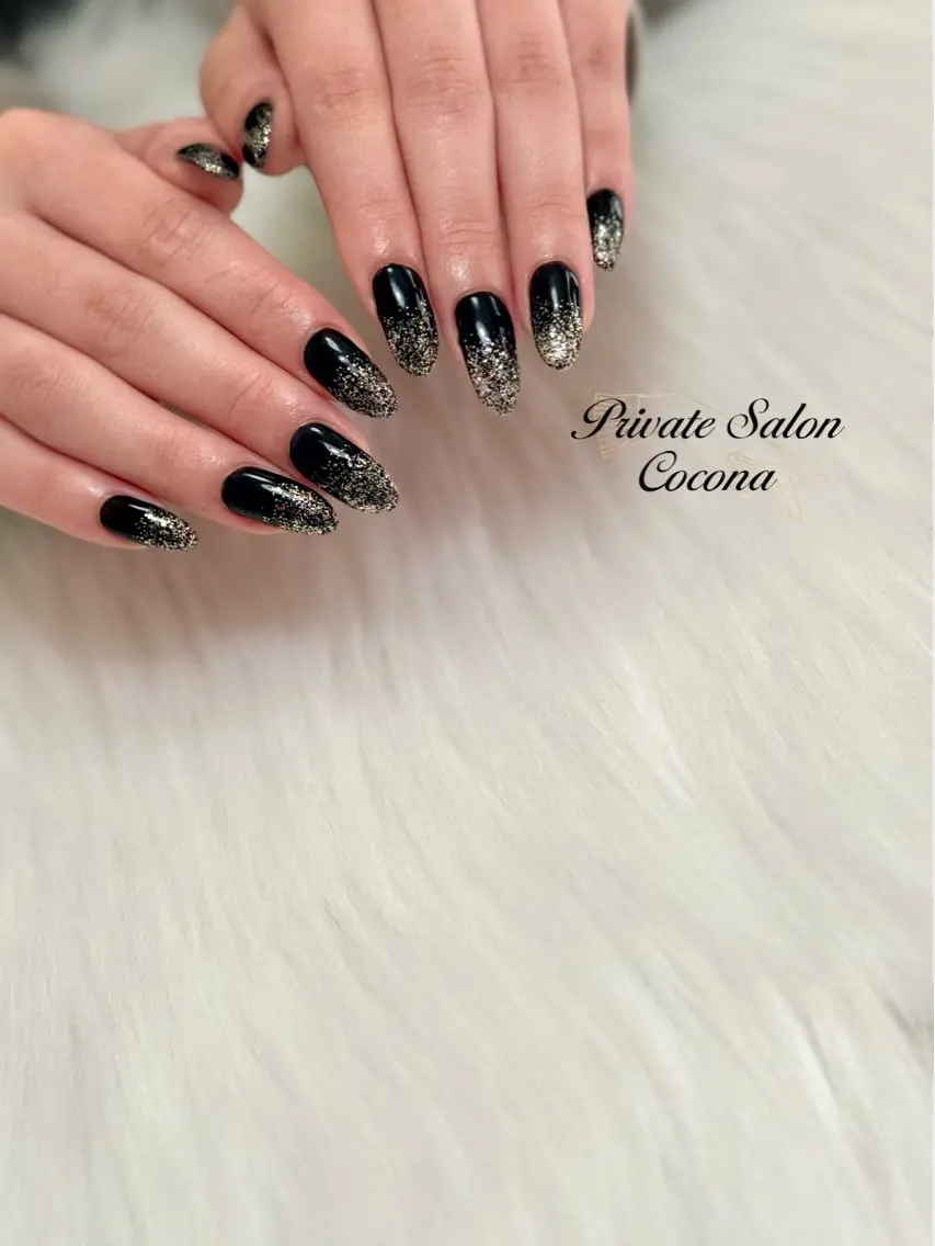ネイル グラデーション ラメ(グリッター) ラメグラデーション ハンドネイル プライベートサロン nailcoconaのネイルデザイン