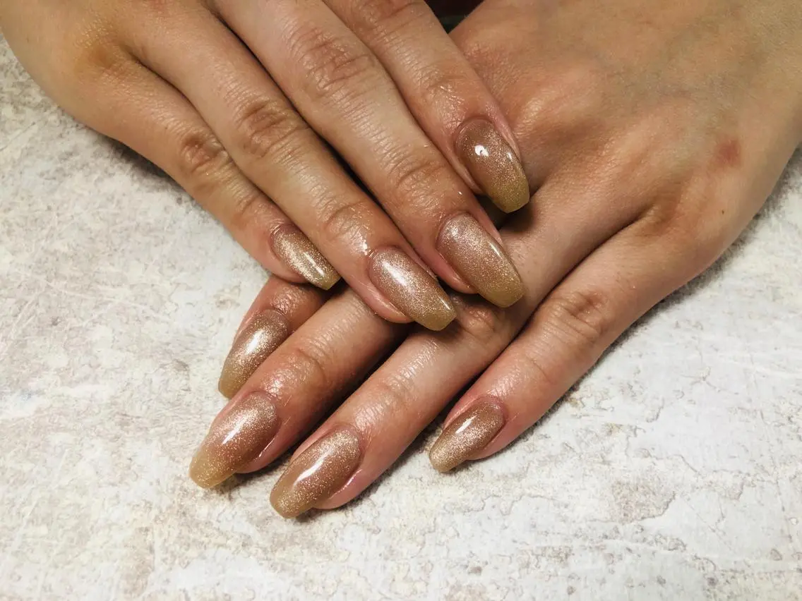 ネイル マグネットネイル ハンドネイル mogunail &blowのネイルデザイン