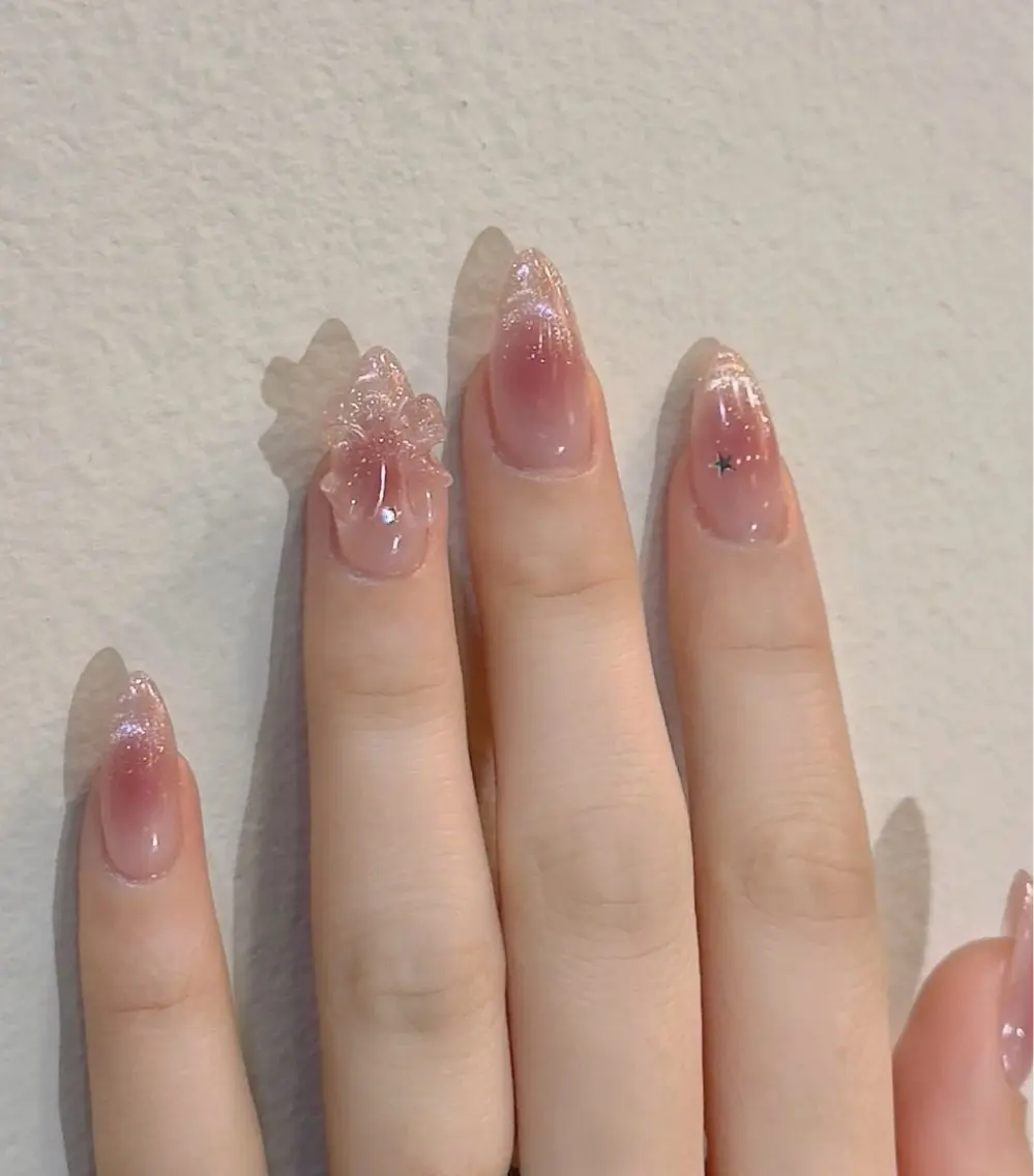 ネイル アートネイル フラワーネイル フレンチネイル ジェルネイル グラデーション ハンドネイル Ryu Nail NekoChanのネイルデザイン