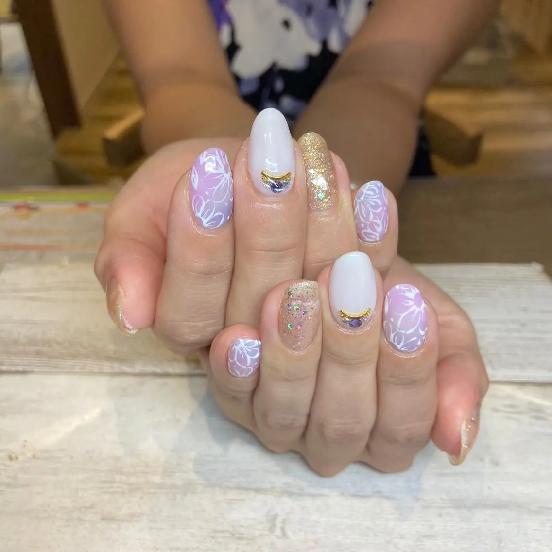 ネイル ハンドネイル happiness プライベートサロンのネイルデザイン