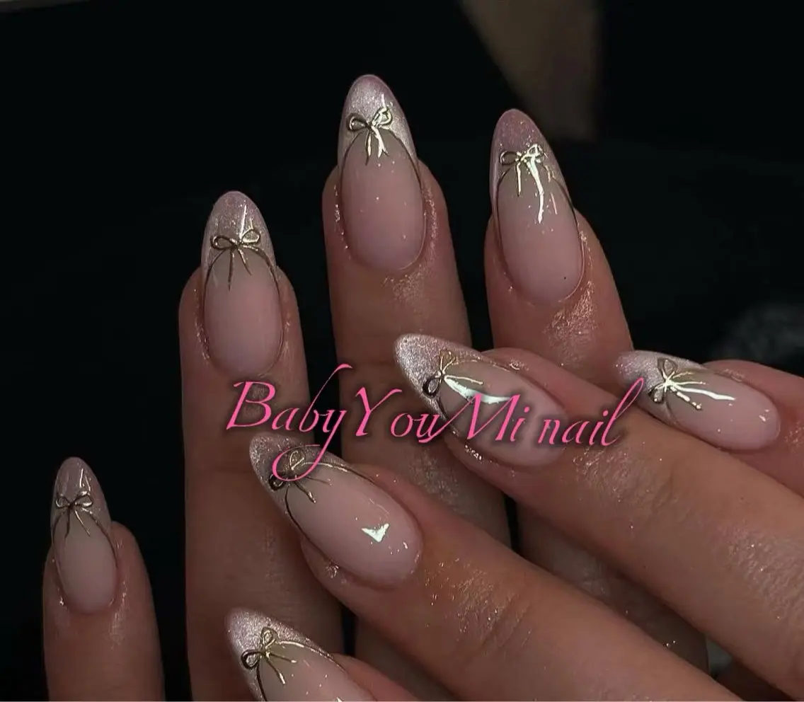 ネイル オーロラネイル チークネイル 成人式 フットネイル フレンチネイル ハンドネイル BabyYouMi nailのネイルデザイン