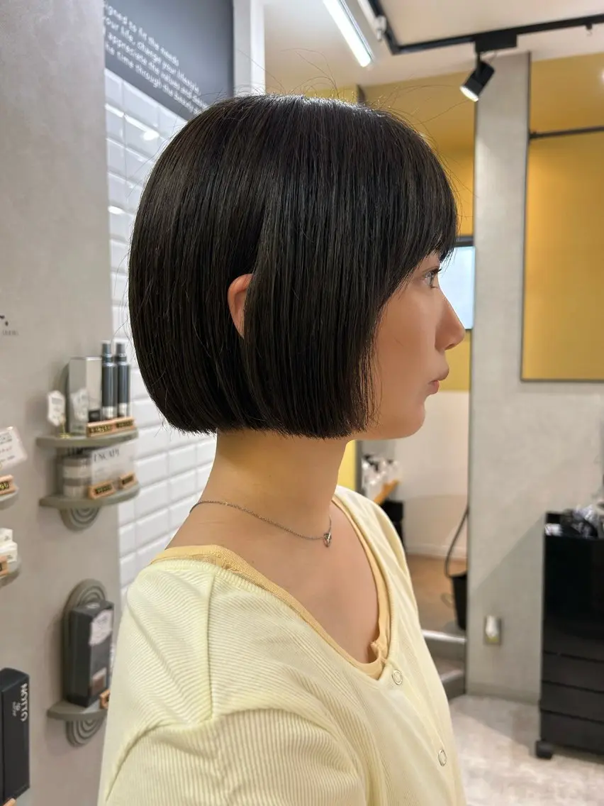 ショート カラー ボブ カット ヘアカラー トリートメント hubhair レイヤー/透明感のヘアスタイル