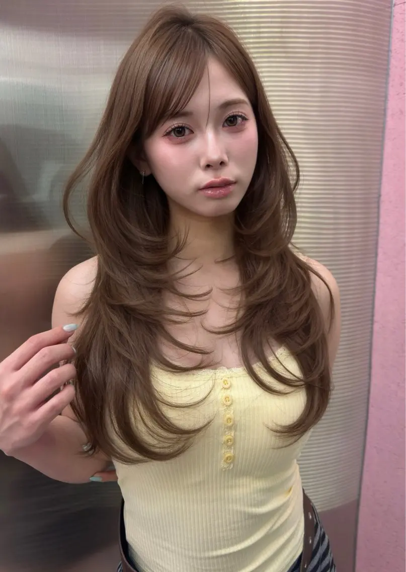 セミロング レイヤーカット カット ヘアカラー トリートメント Miyu/透明感 カラー/レイヤーのヘアスタイル