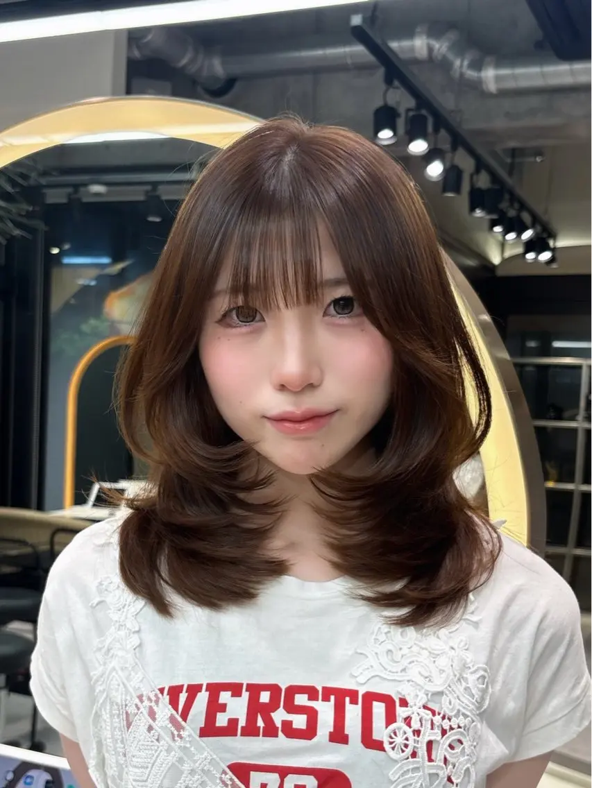 ミディアム ハイレイヤー レイヤーカット toco.⋆𝜗𝜚 / レイヤーボブ໒꒱のヘアスタイル