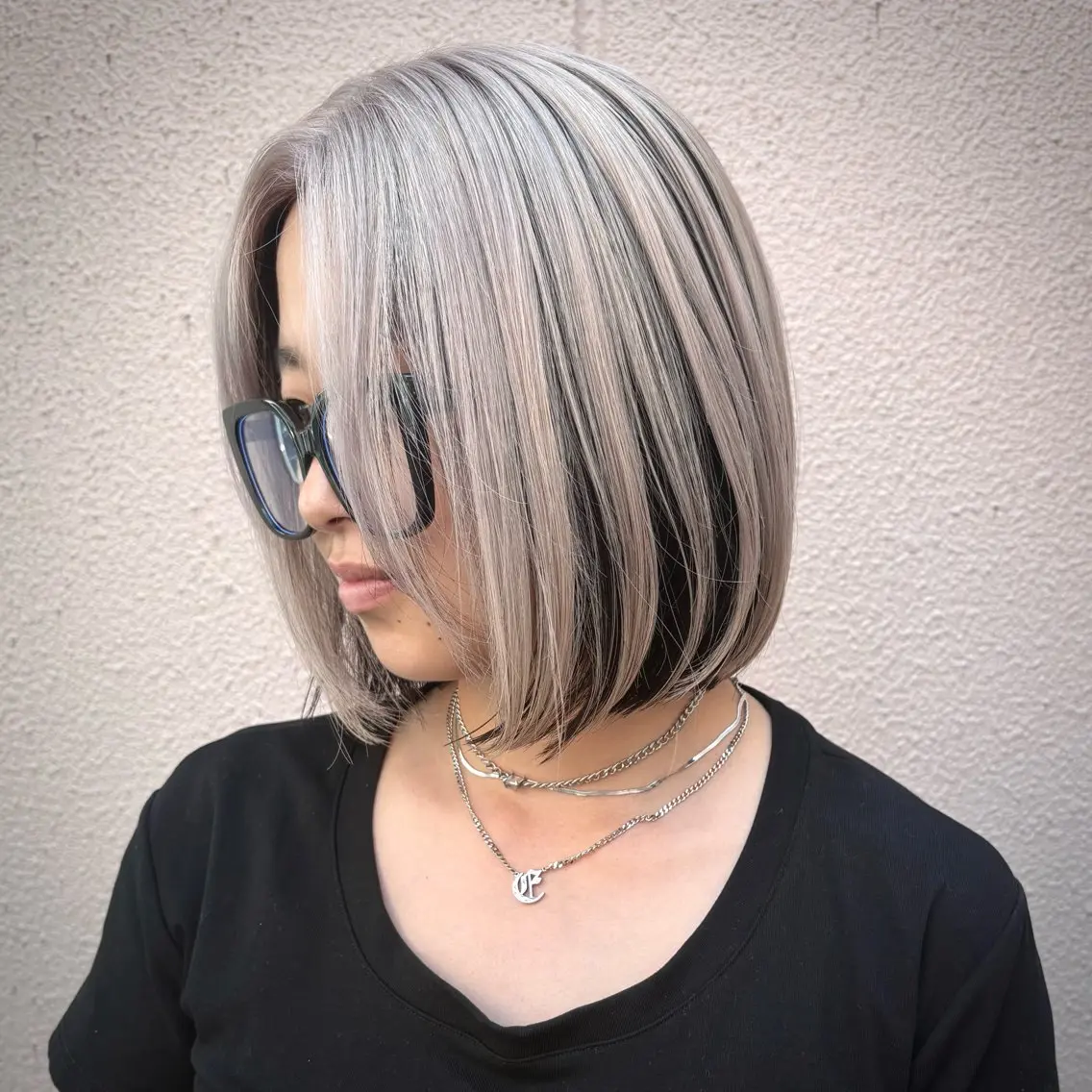 ショート カラー ボブ ショート/ウルフ カットモデル募集のヘアスタイル