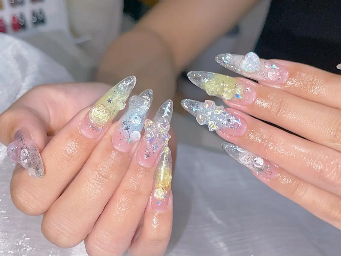 ネイル ハンドネイル 🎀ネイルサロン エクラYUI🎀のネイルデザイン