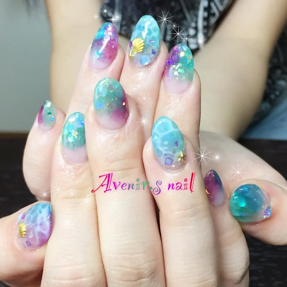 ネイル グラデーション スカルプネイル Home Salon Avenir.のネイルデザイン