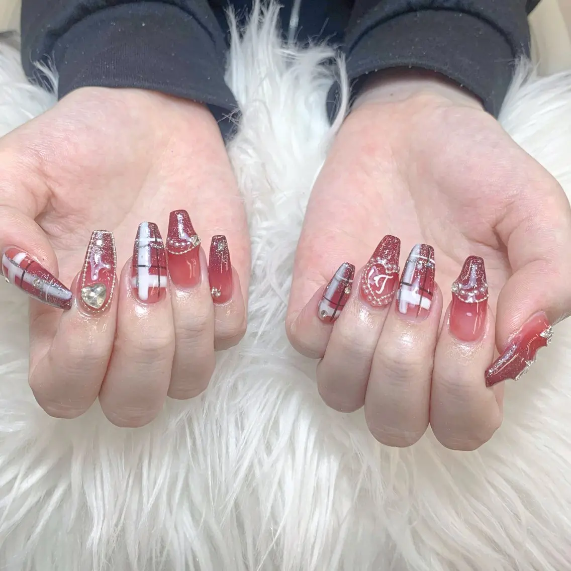 ネイル ハンドネイル ANH NAIL ゴテゴテ専門店💎のネイルデザイン