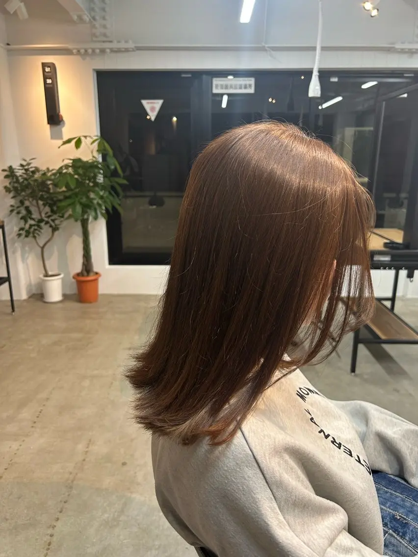 セミロング カラー 透明感カラー 丸岡 桜のヘアスタイル