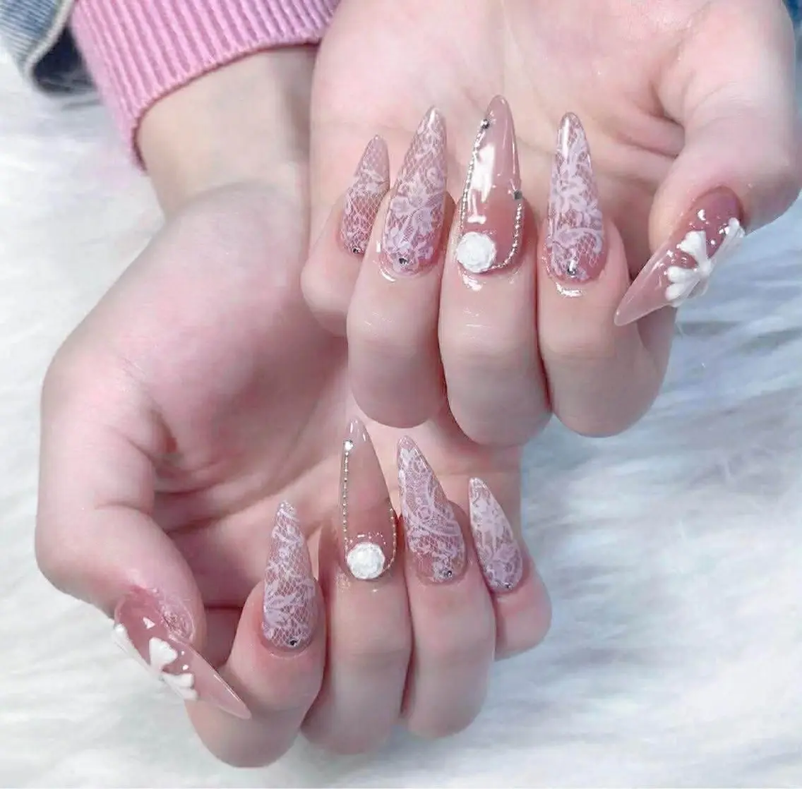 ネイル Hin Hana Nailのネイルデザイン