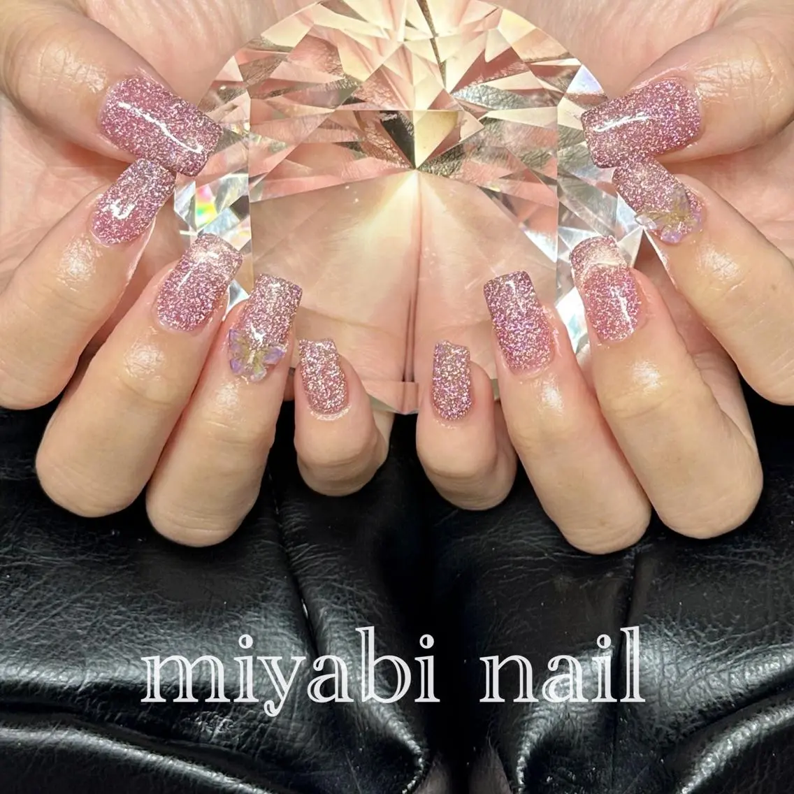 ネイル フラッシュネイル ジェルネイル キラキラネイル 持ち込み ワンカラーネイル ハンドネイル miyabi nail 桂川駅近くのネイルデザイン