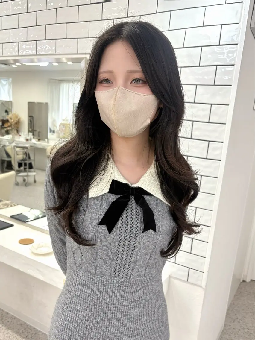 ロング カラー 髪質改善 似合わせカット LOMARLIE JURIAのヘアスタイル