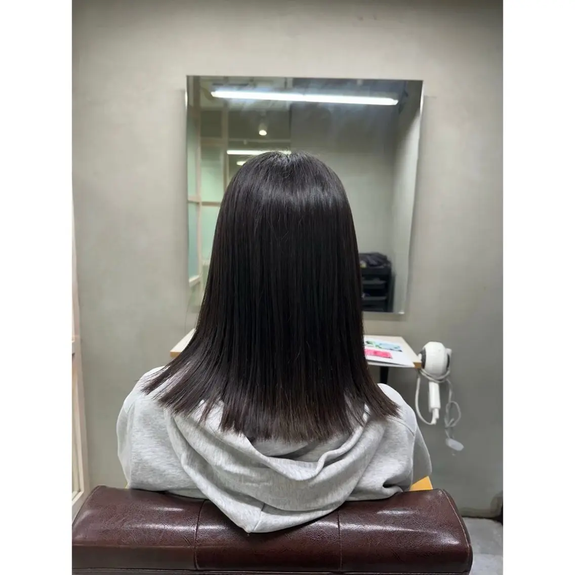 セミロング 縮毛矯正 トリートメント ｔｏｃｃａ /ｅｒｉのヘアスタイル