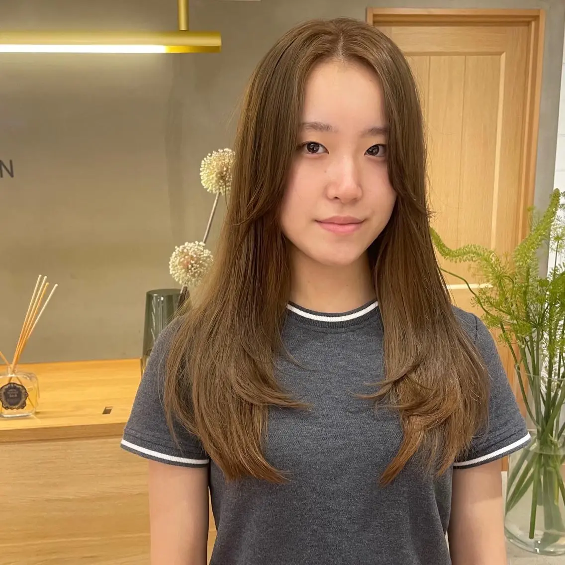 ロング カラー ベージュカラー レイヤーカット ロング トリートメント 髪質改善カラー/ボブ 🌻Mutsumiのヘアスタイル