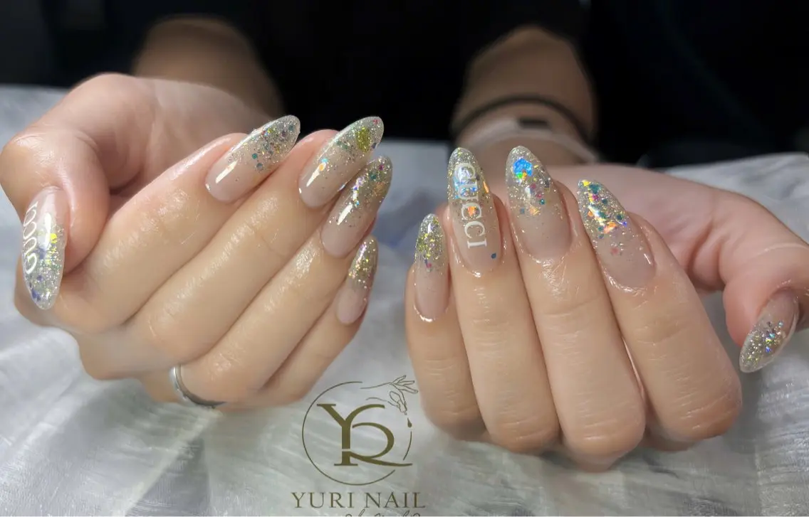 ネイル チークネイル フットネイル グラデーション 韓国ネイル 持ち込み ハンドネイル フットネイル ハンドケア YURI Nail NARITAのネイルデザイン