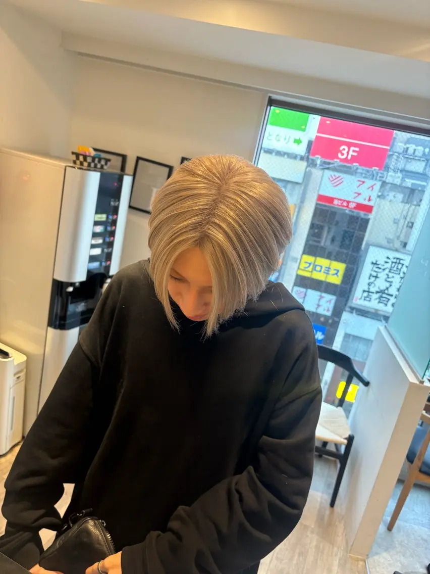 ショート topstylist Risa🩵のヘアスタイル