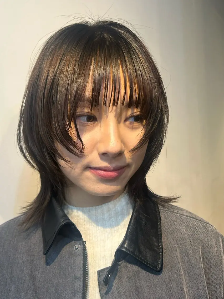 ミディアム 酸性ストレート カット 縮毛矯正 ✂韓国レイヤー 🦋みやび🪽のヘアスタイル