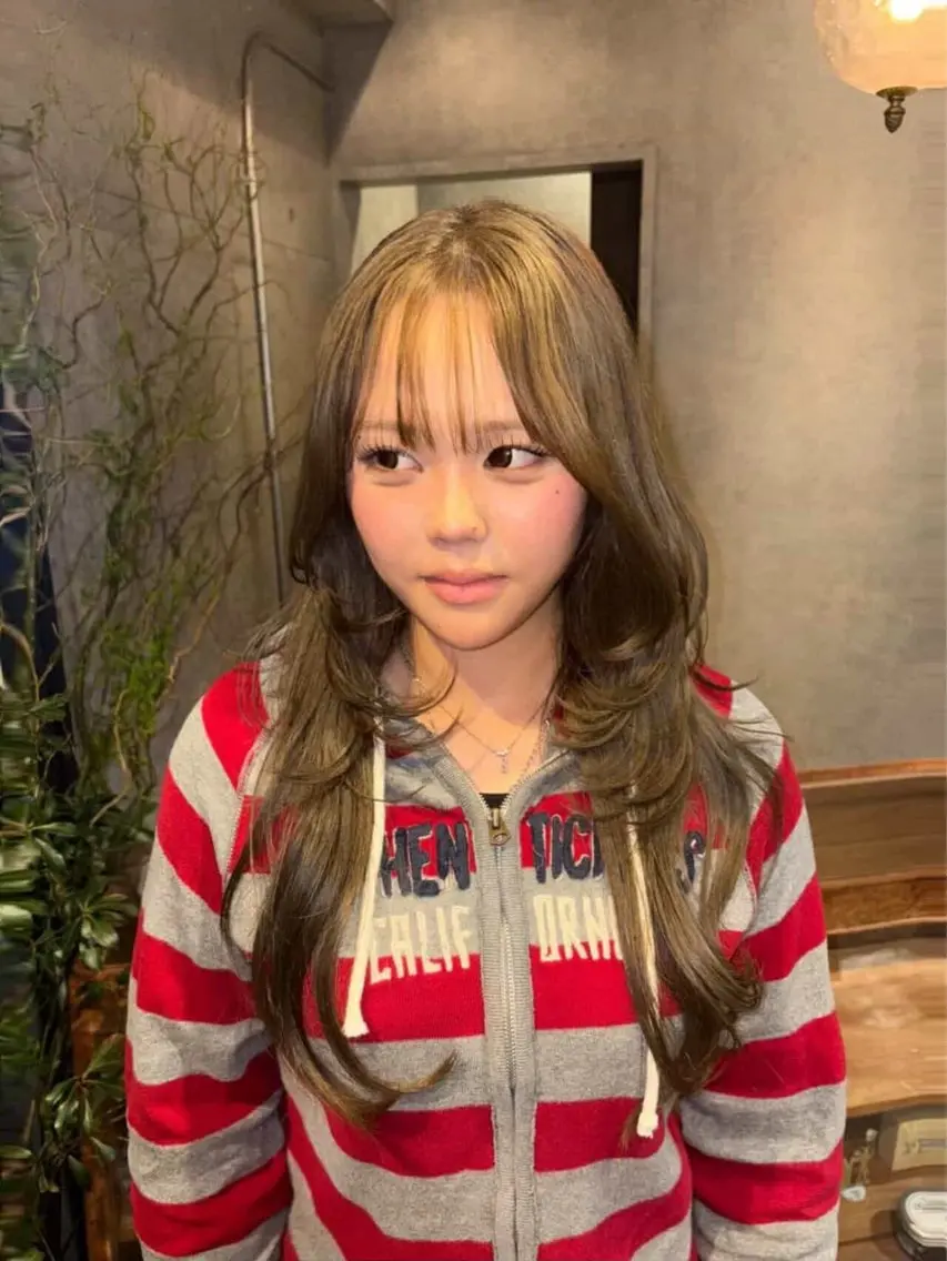 カット＋イルミナカラー＋超音波トリートメントの写真
