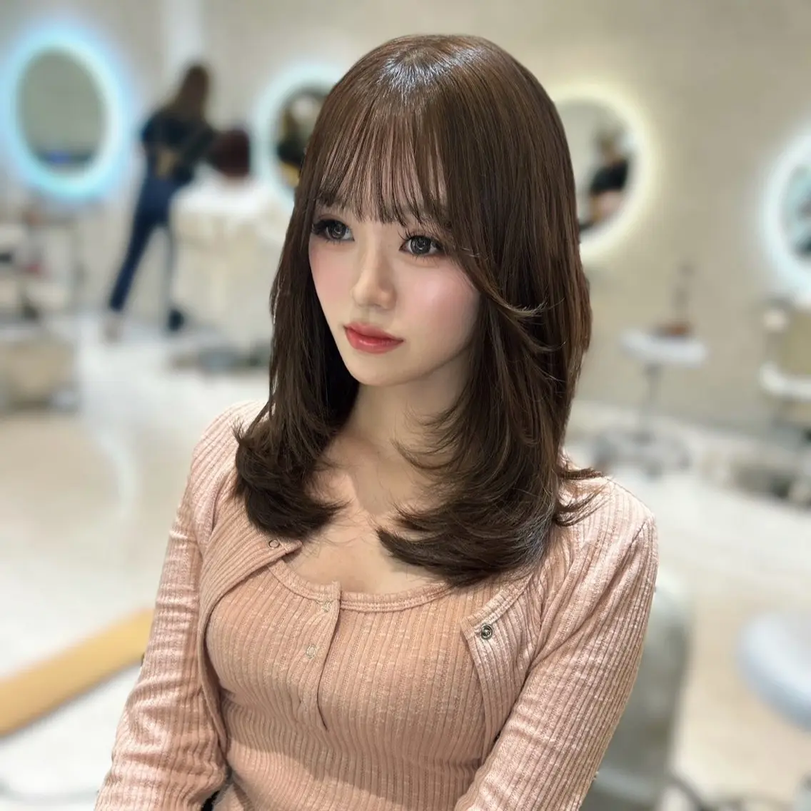 セミロング 韓国風×髪質改善 ゆりのヘアスタイル