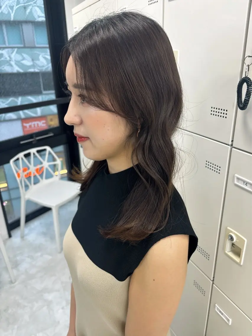 ロング カット ヘアカラー ヘアセット 顔まわりレイヤー/諒 オリーブカラー/天神のヘアスタイル