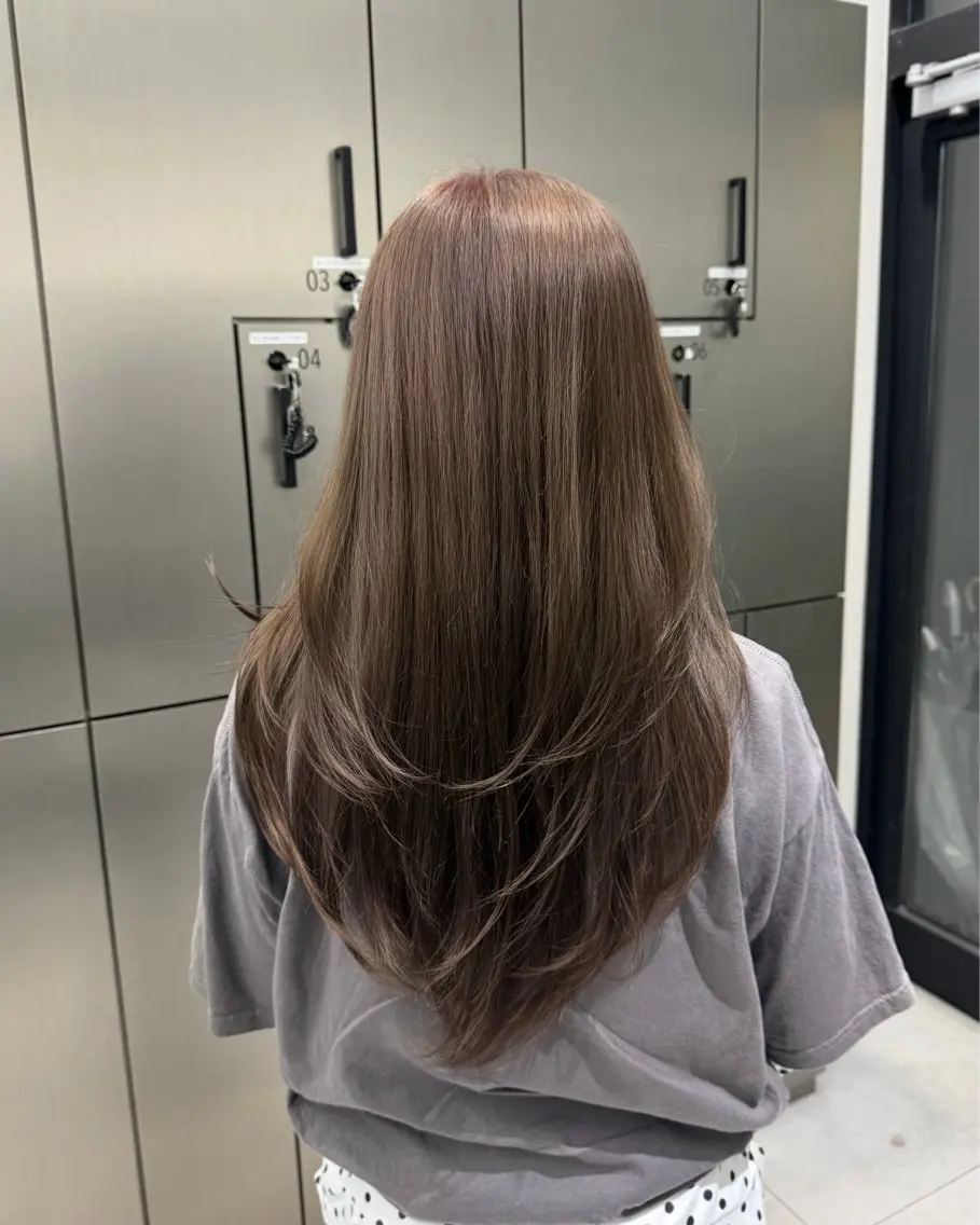 ロング レイヤーカット カット ヘアカラー トリートメント 大人レイヤー/艶髪 🥥🌴TOMONAのヘアスタイル