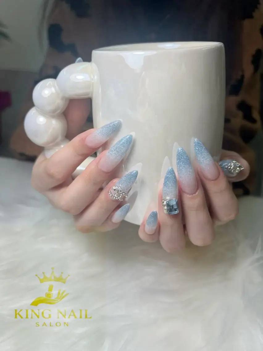 ネイル 韓国ネイル ロングネイル ストーンネイル ハンドネイル King Nail_Salonのネイルデザイン