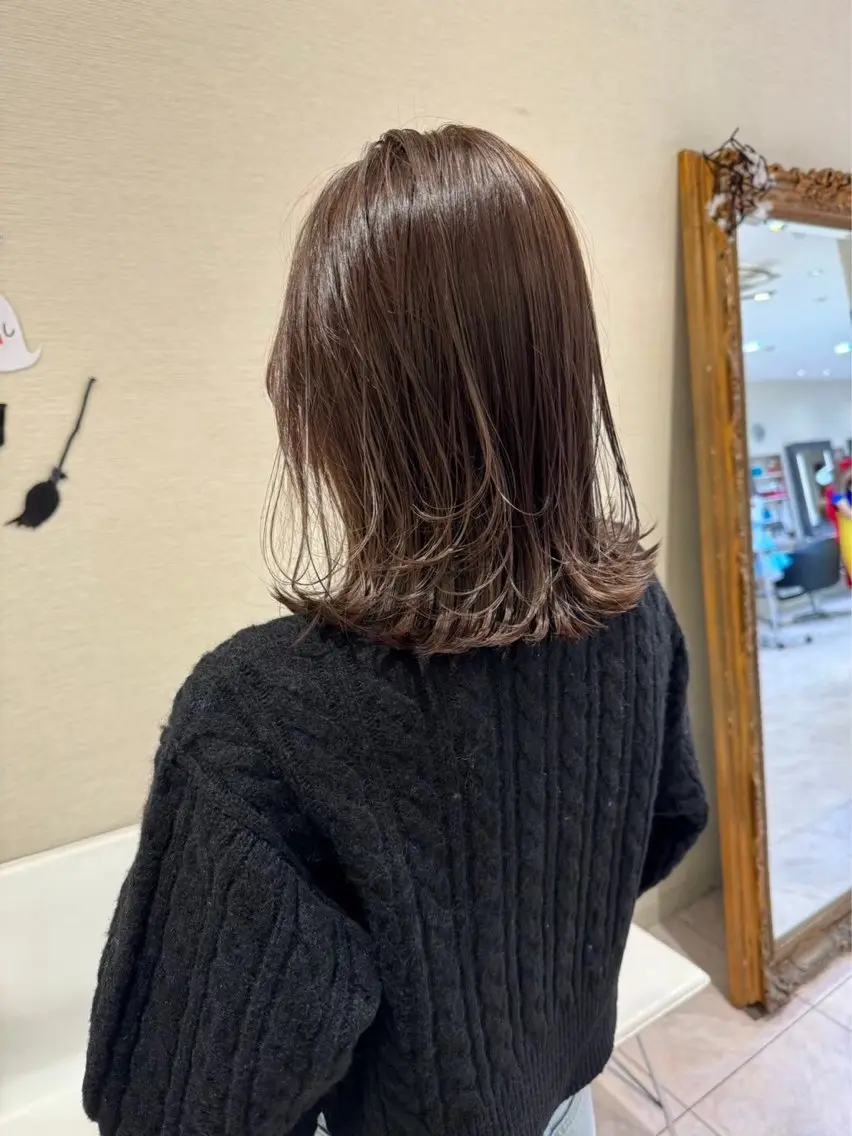 ミディアム カラー ヘアカラー 赤み消しカラー🌱 YUZUKI🫧のヘアスタイル