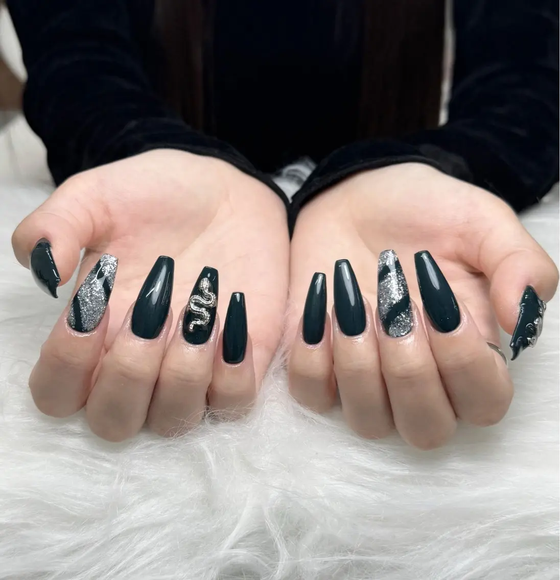 ネイル ハンドネイル ハンドケア Nova Nail Salonのネイルデザイン
