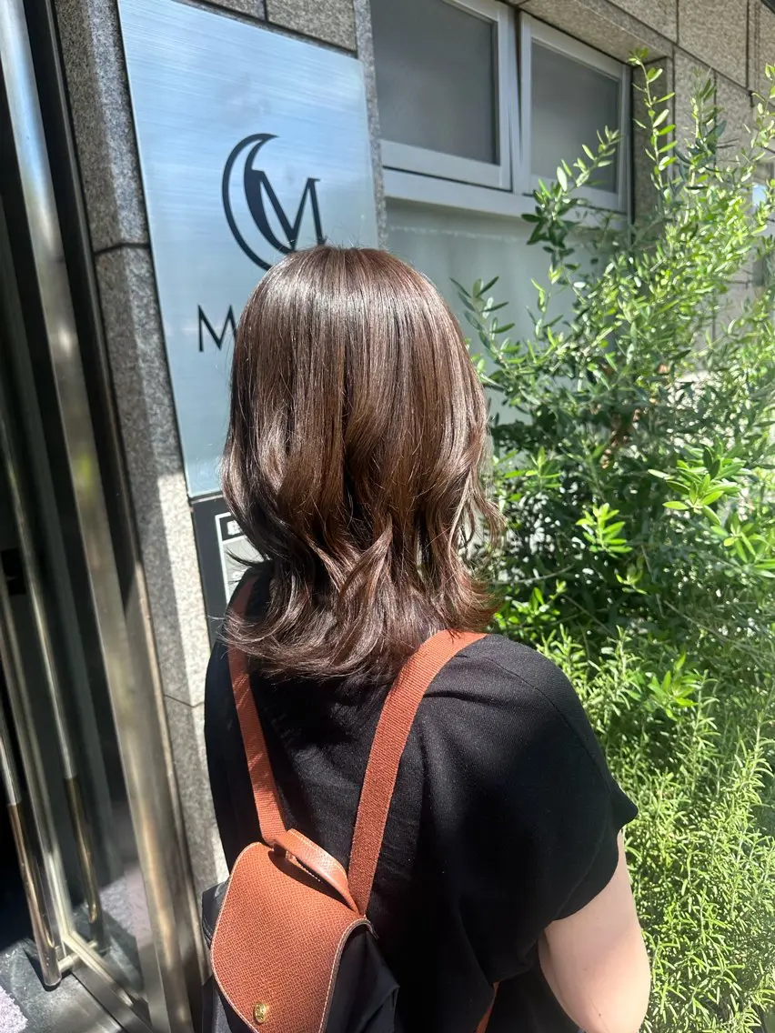 ミディアム カラー 保井 実奈美のヘアスタイル