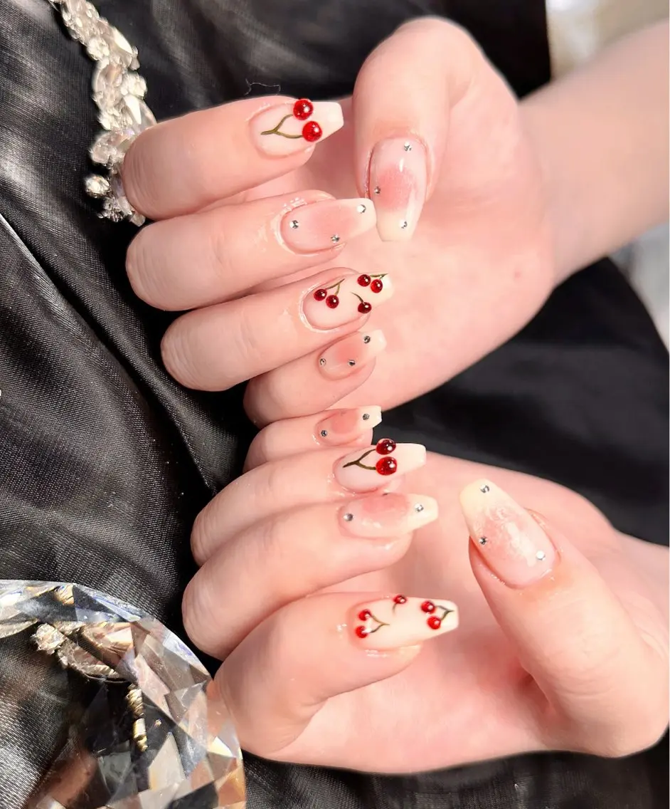 ネイル キラキラネイル マグネットネイル ぷっくりネイル 春ネイル ワンホンネイル ハンドネイル Candy Nailのネイルデザイン