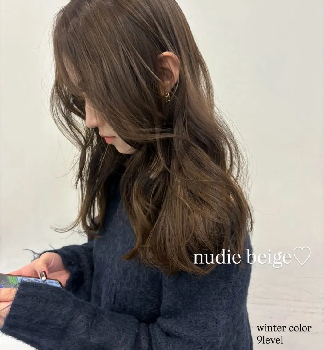 セミロング カラー オリーブベージュ きょうかのヘアスタイル