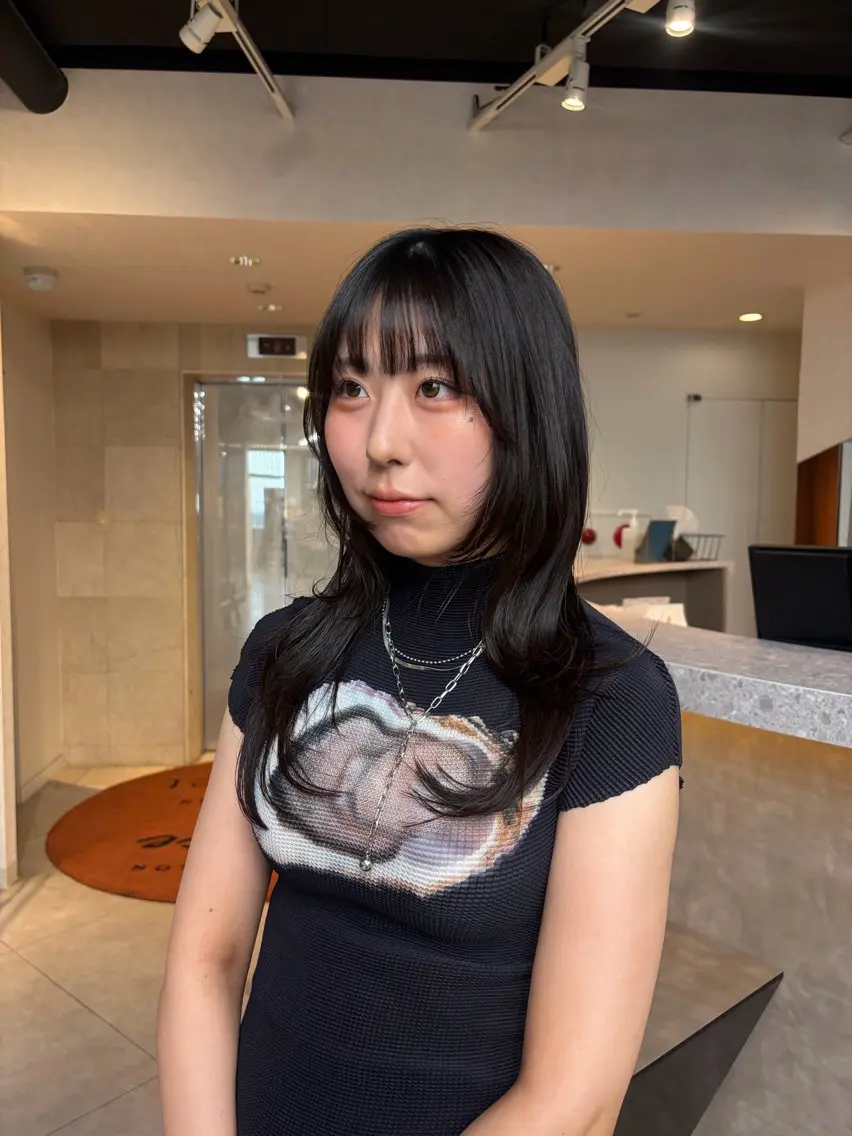 セミロング み ゆのヘアスタイル