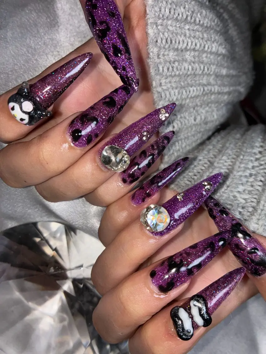 ミディアム ハンドネイル YOKOSUKA NAILS💅⚓️のネイルデザイン