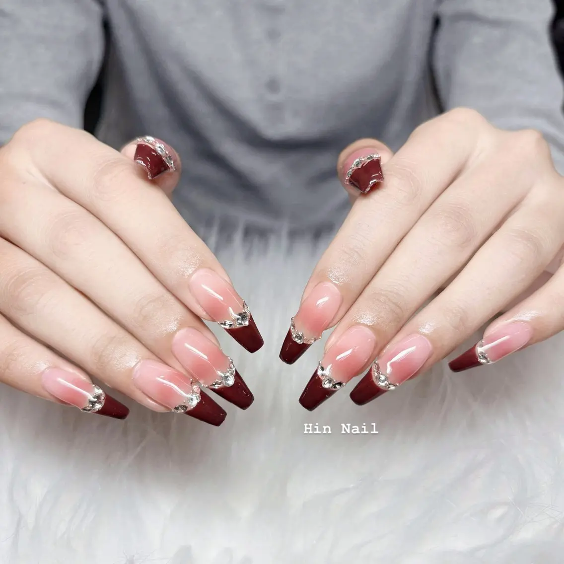 ネイル ハンドネイル HIN NAILのネイルデザイン