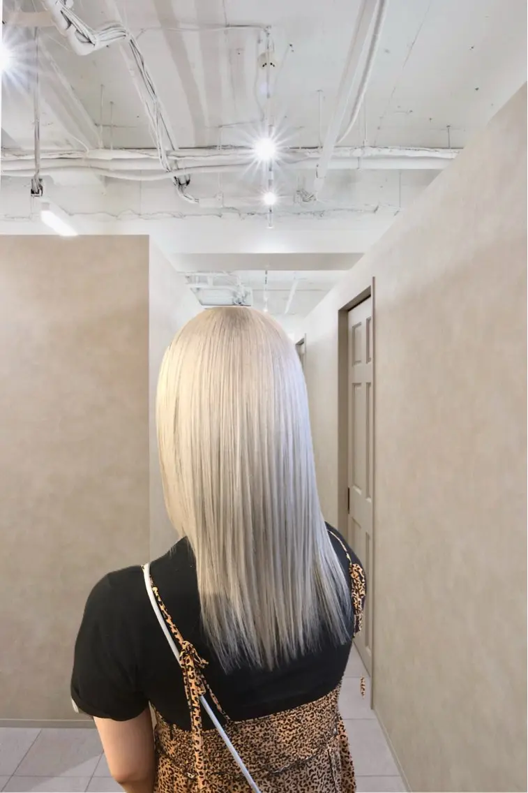 【ダブルカラー】ブリーチ1回+カラーのメニューになります💫の写真