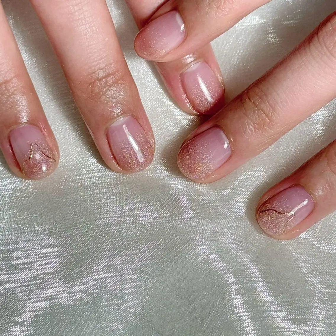 ネイル salon Hush Hushのネイルデザイン
